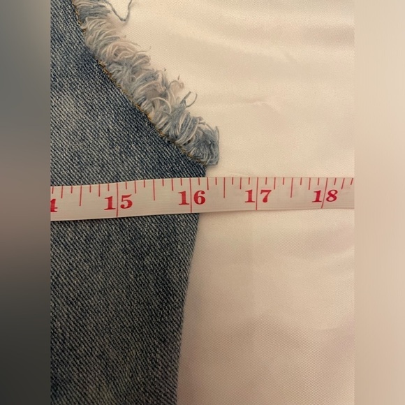 Red Tulips size large jean vest - Picture 9 of 13